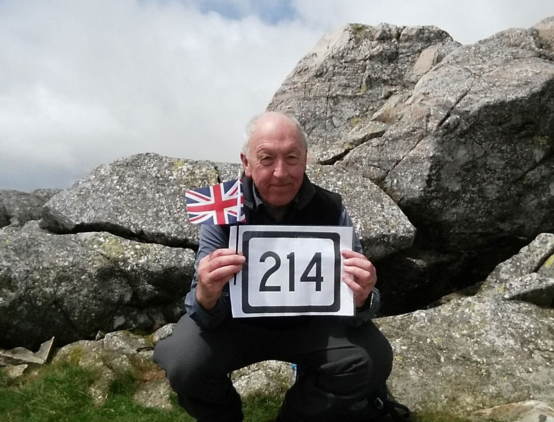Member Alan Thomas completing on Esk Pike